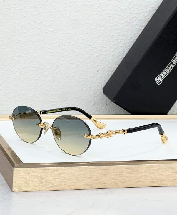 Picture of Chrome Hearts Sunglasses _SKUfw80915460fw